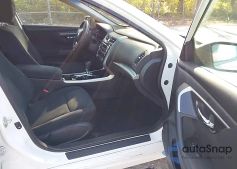 2014 Nissan Altima 2.5 S from USA, damaged, VIN 1N4AL3AP0EN247950